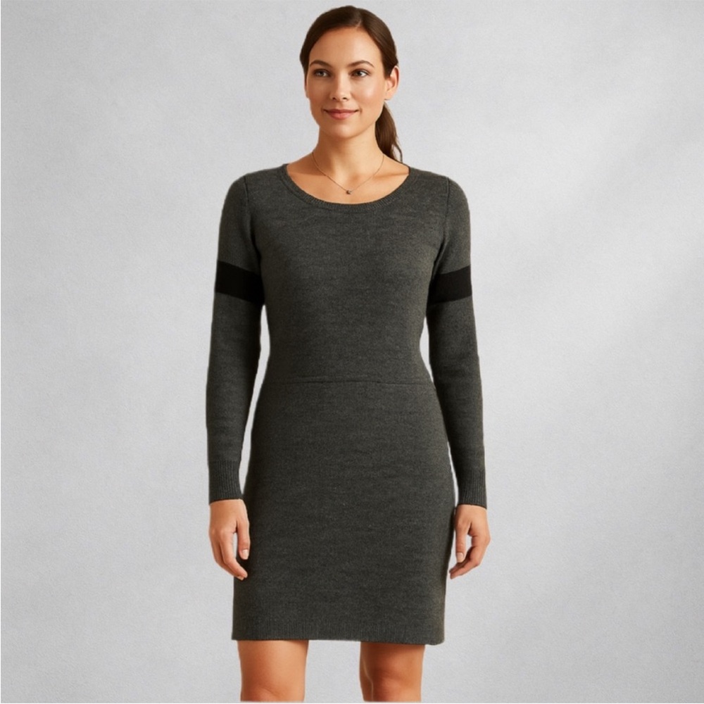 Athleta Merino Wool Long Sleeve Charcoal Dress Sz. M